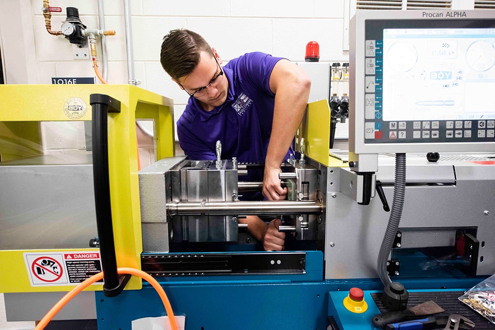 Apply to Georgia Southern's B.S. in Manufacturing Engineering program